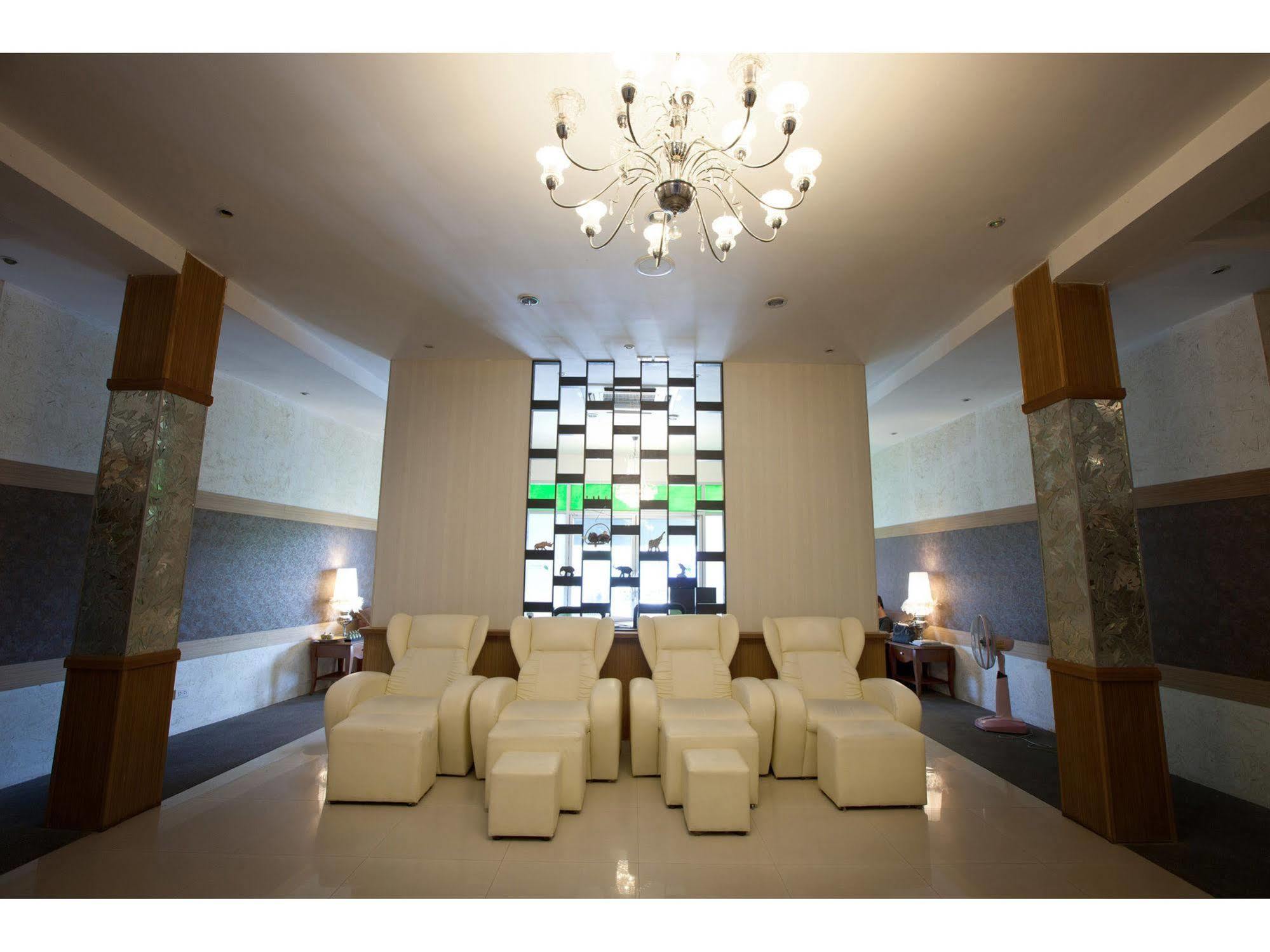 Green Residence Hotel Bang Rak Beach  Eksteriør billede