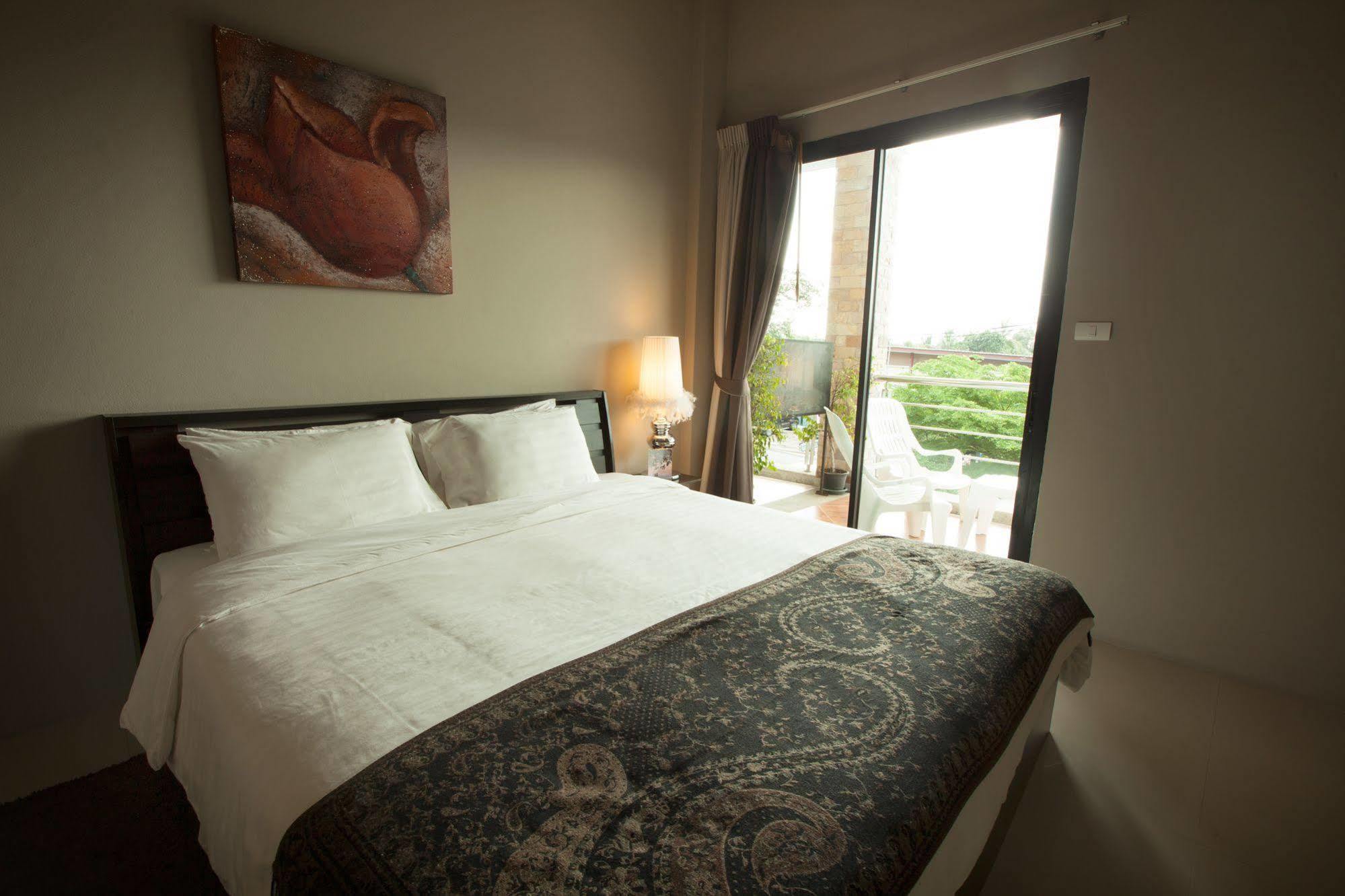 Green Residence Hotel Bang Rak Beach  Eksteriør billede