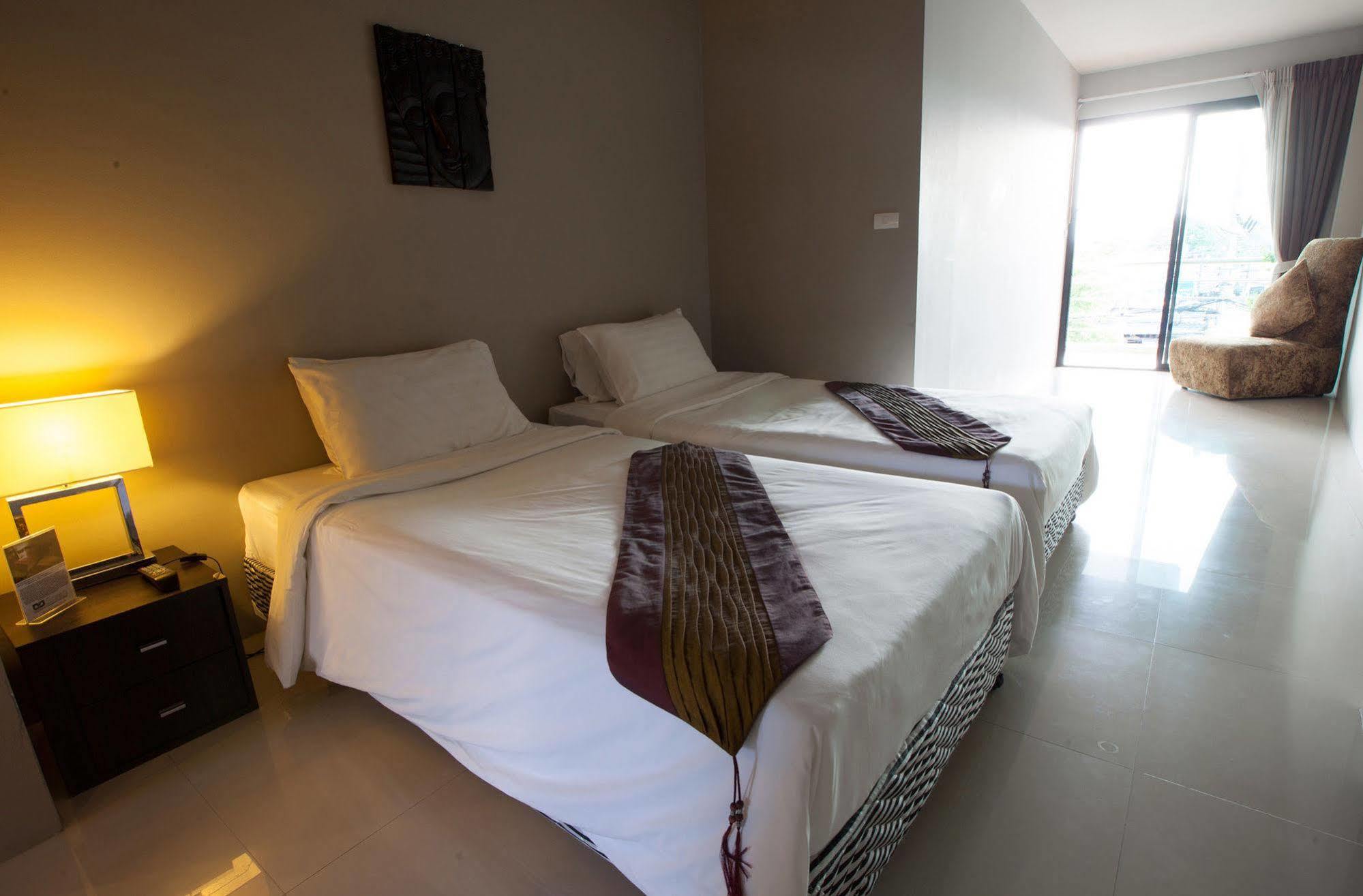 Green Residence Hotel Bang Rak Beach  Eksteriør billede